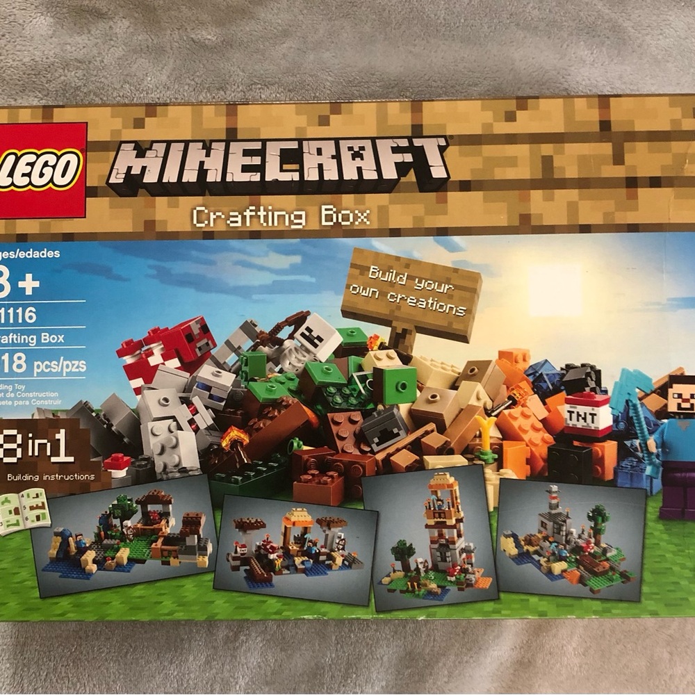 NIB LEGO Minecraft Crafting Box Building Set - Multicolor